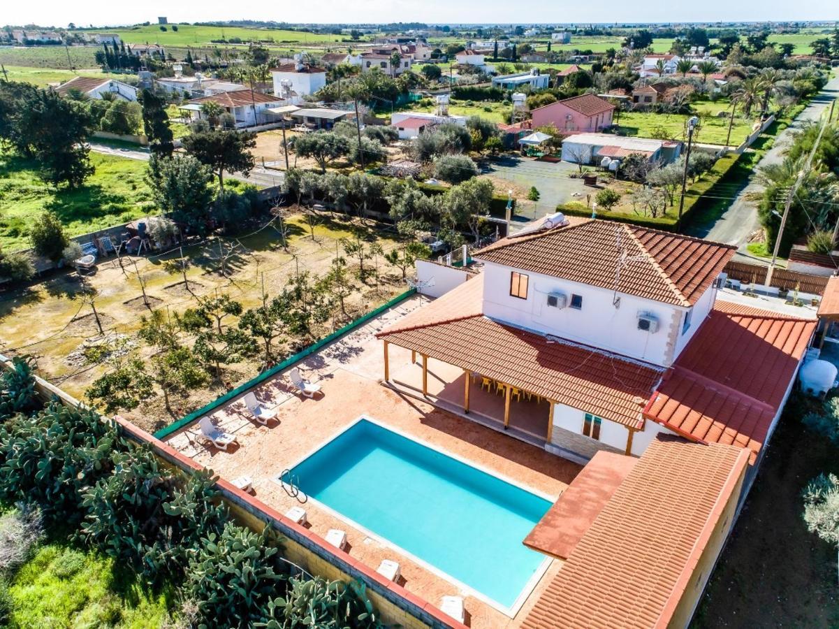 Reel Paradise Villa, Cyprus Larnaca Bagian luar foto