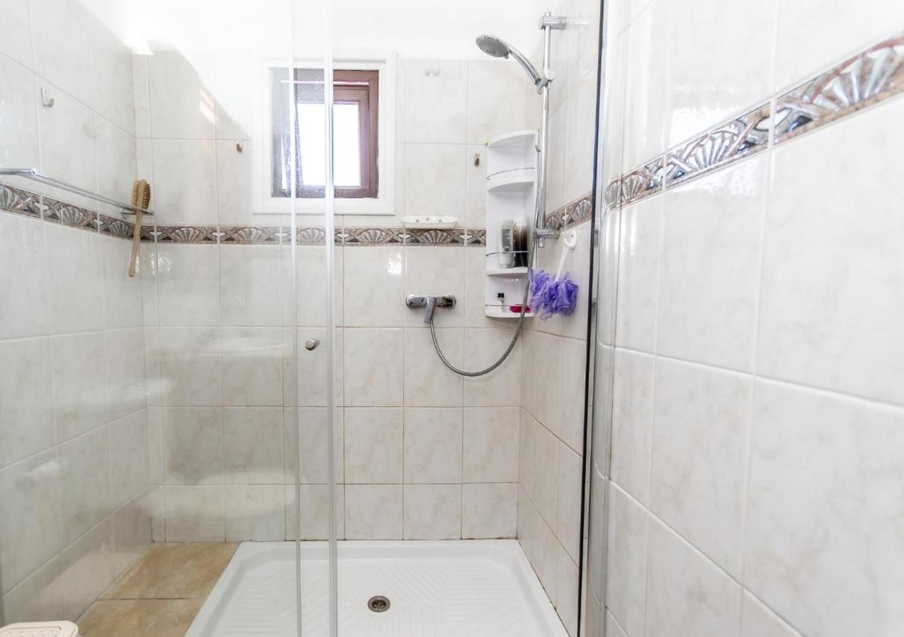 Reel Paradise Villa, Cyprus Larnaca Bagian luar foto
